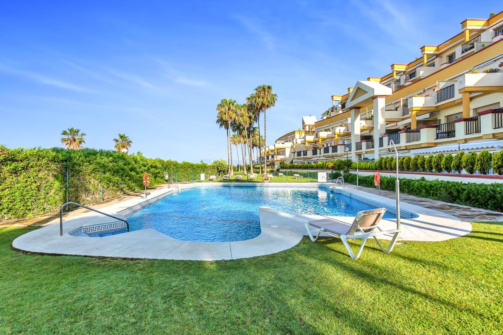 Modern Beach Apartment Romana Playa 723 In Marbella, Elviria Eksteriør billede